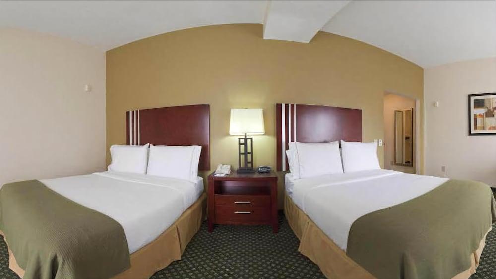 Holiday Inn Express & Suites Indianapolis - East By Ihg Luaran gambar