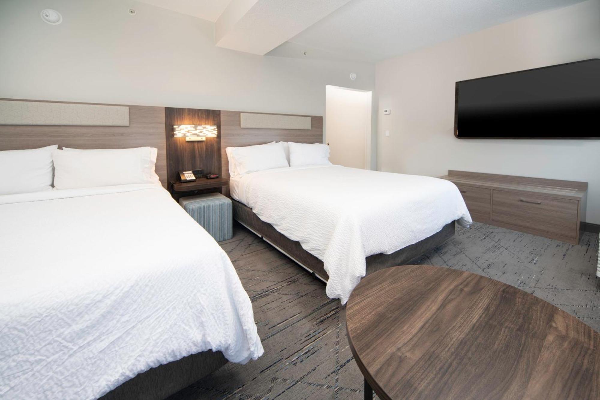 Holiday Inn Express & Suites Indianapolis - East By Ihg Luaran gambar